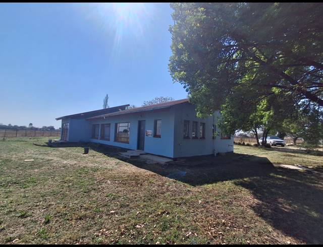 21,410M² FARM FOR SALE IN ROSASHOF